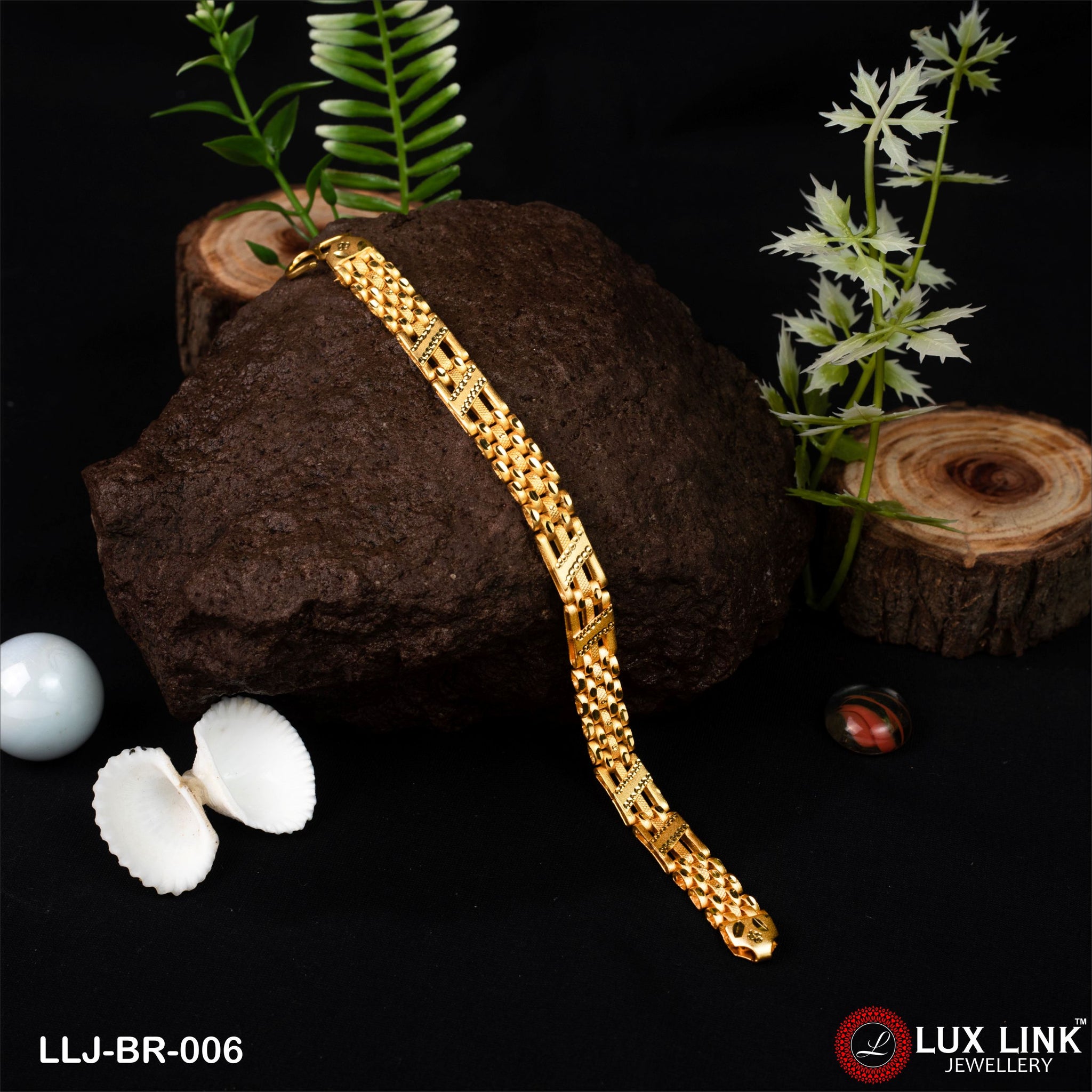 1 Gram Gold Plated Glamorous Design Box Bracelet for Men - BR - 006