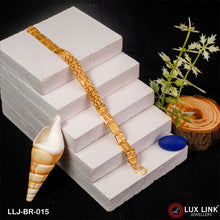 Delicate Design Gold Plated Box Bracelet for Men - BR - 015