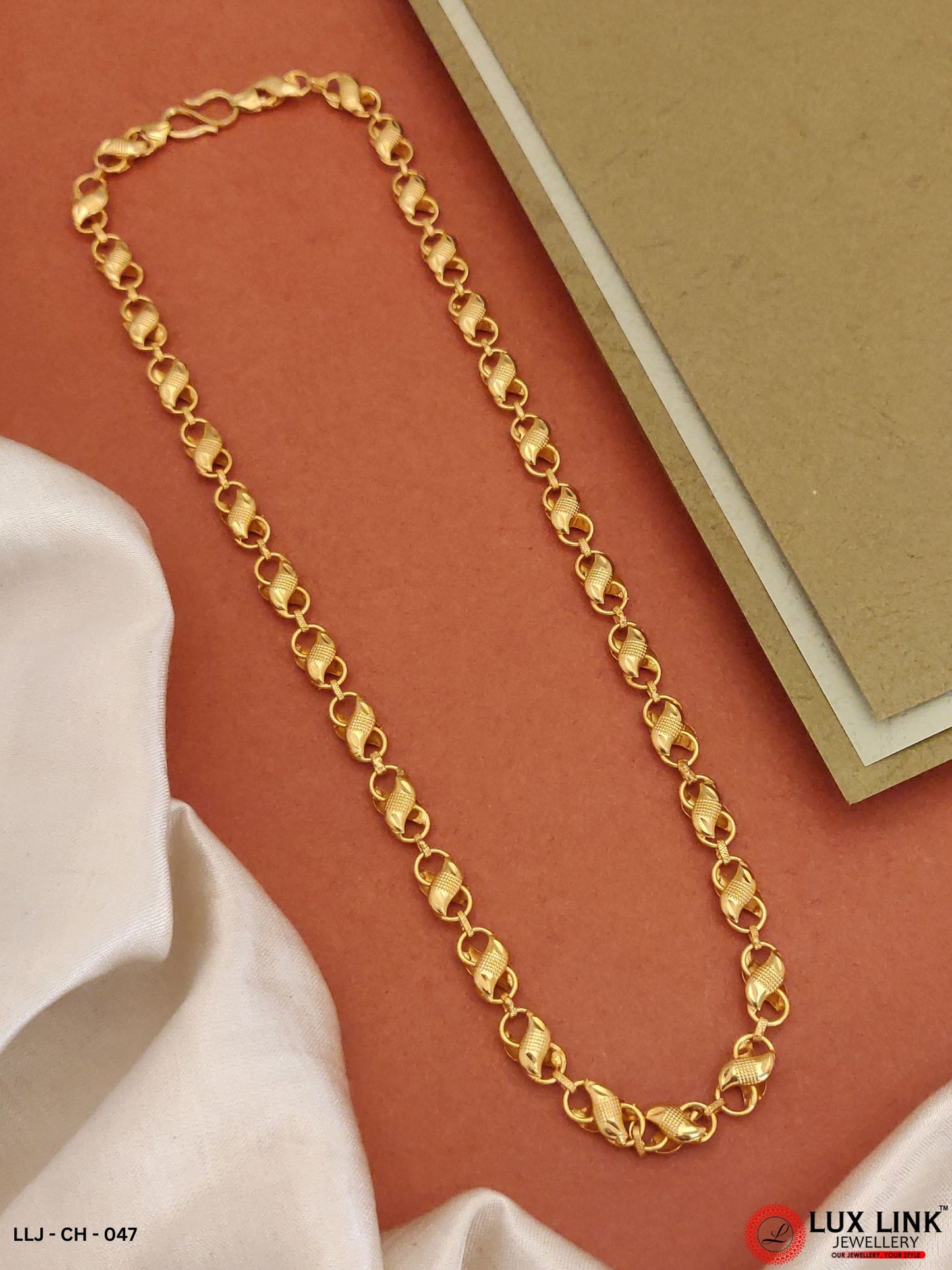 Exclusive Kohli with Leaf Sophisticated Design Gold Plated Chain - CH-047