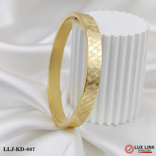 Exceptional Design High-Quality Golden Color Kada for Men - KD - 007