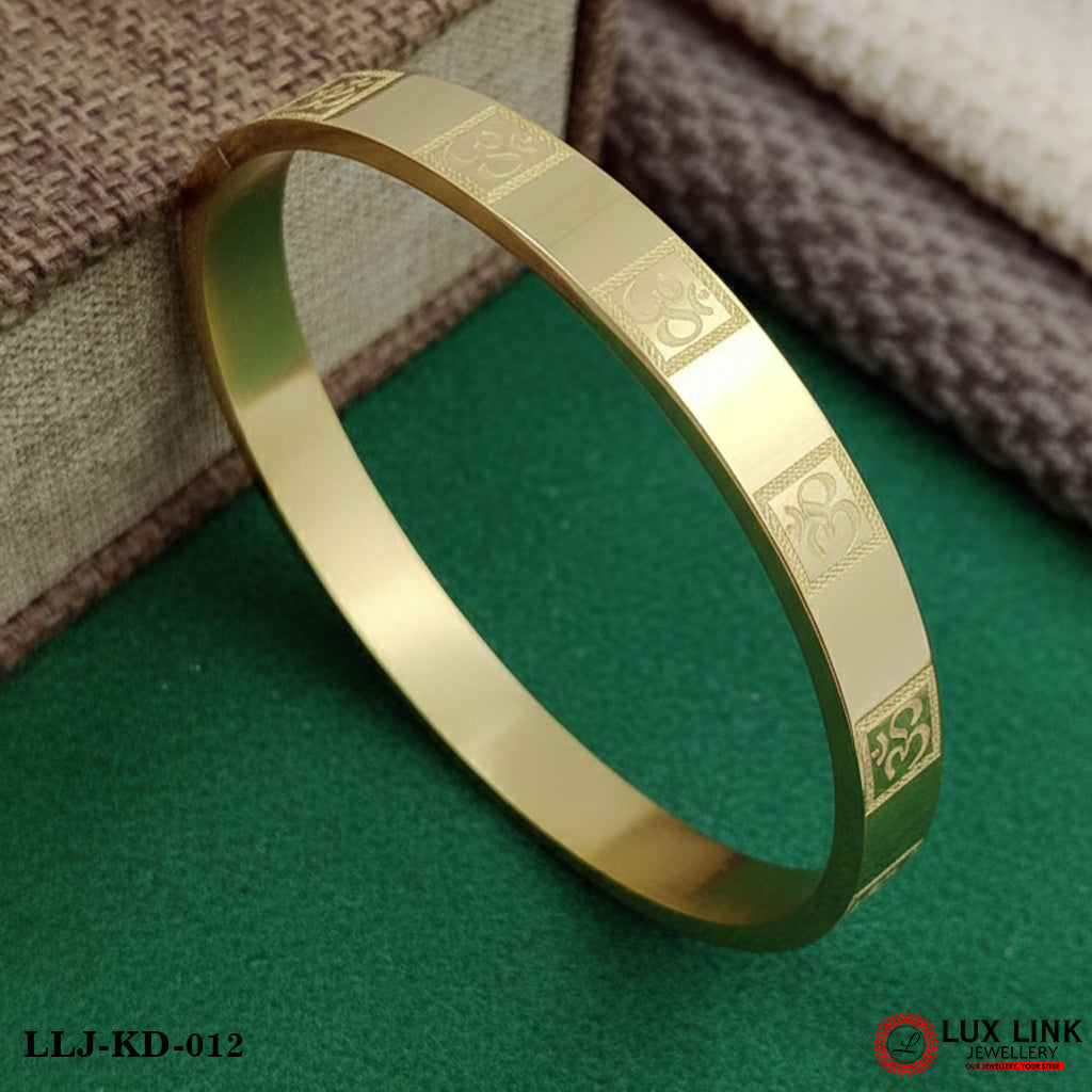 Beautiful Om Design Premium-Grade Quality Golden Color Kada - KD - 012